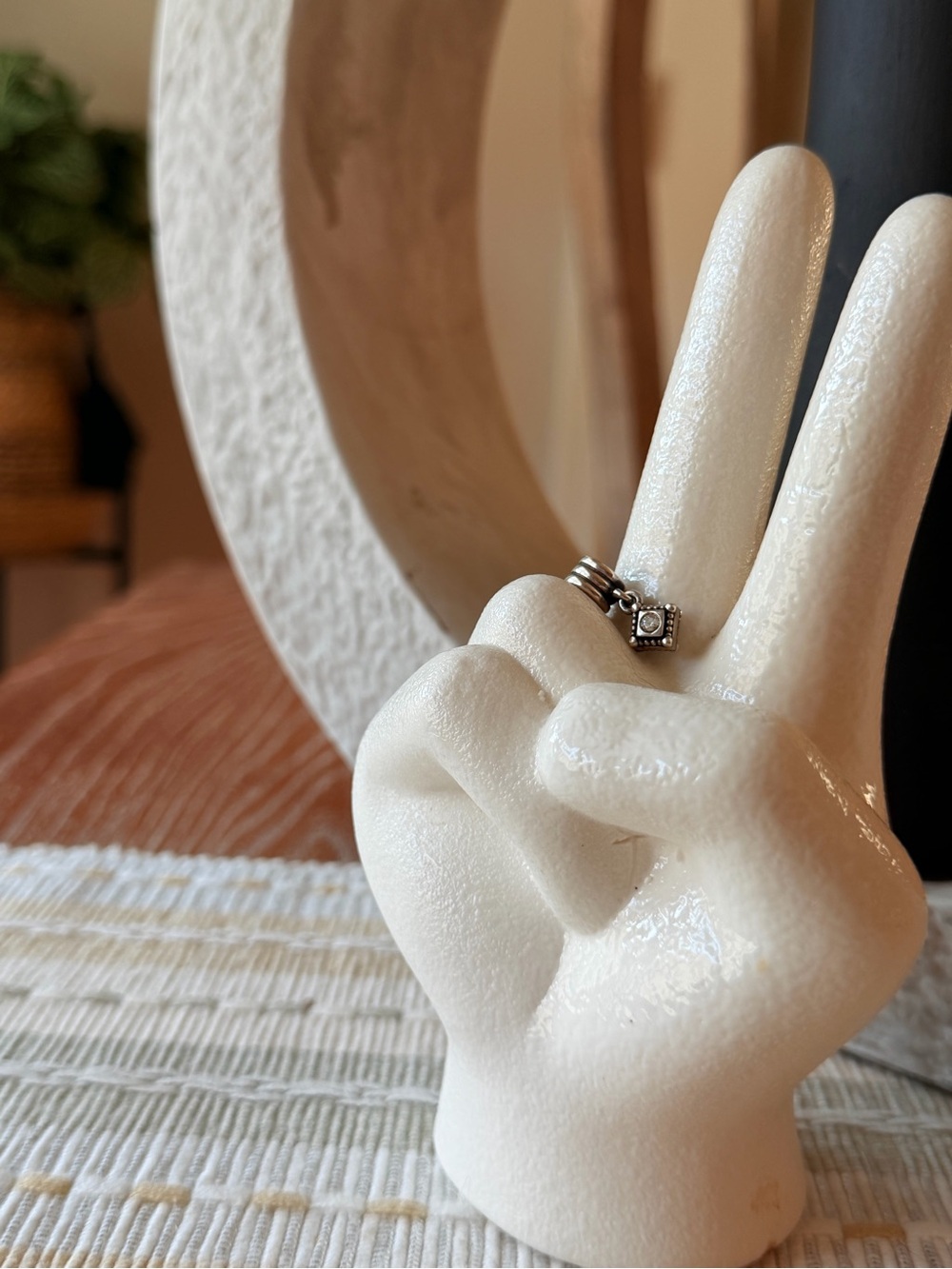 💎 Pandora Charm - Clear Dangle
